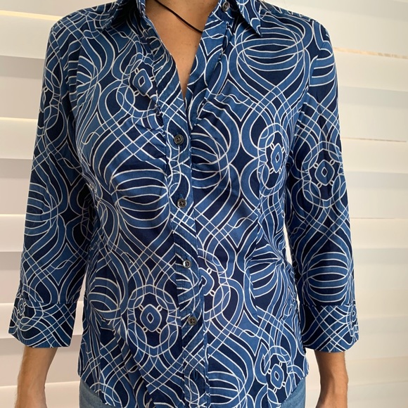 Ann Taylor button down - Picture 1 of 3